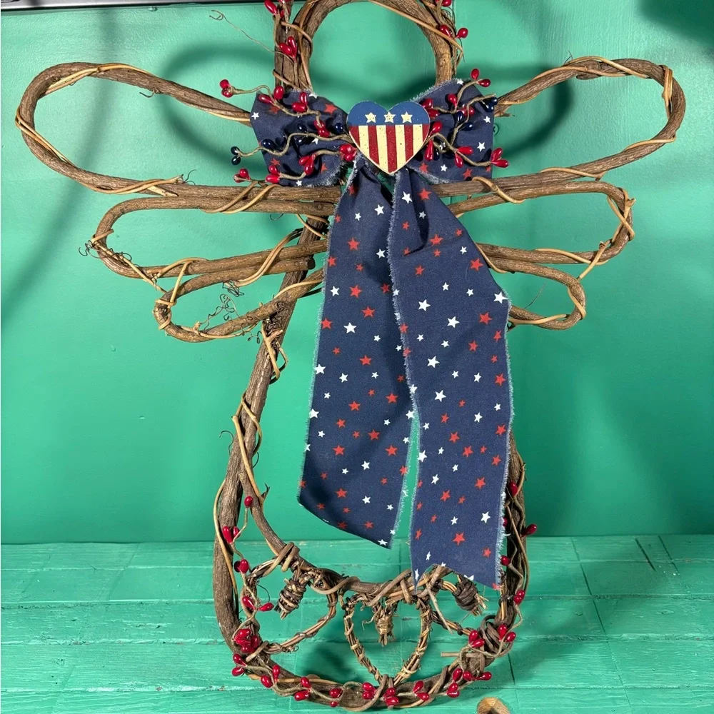 Red, White and Blue Holiday Wreath for Festive Cheer